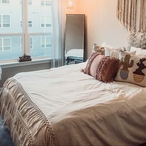 Full/Queen Anthropologie Duvet Cover